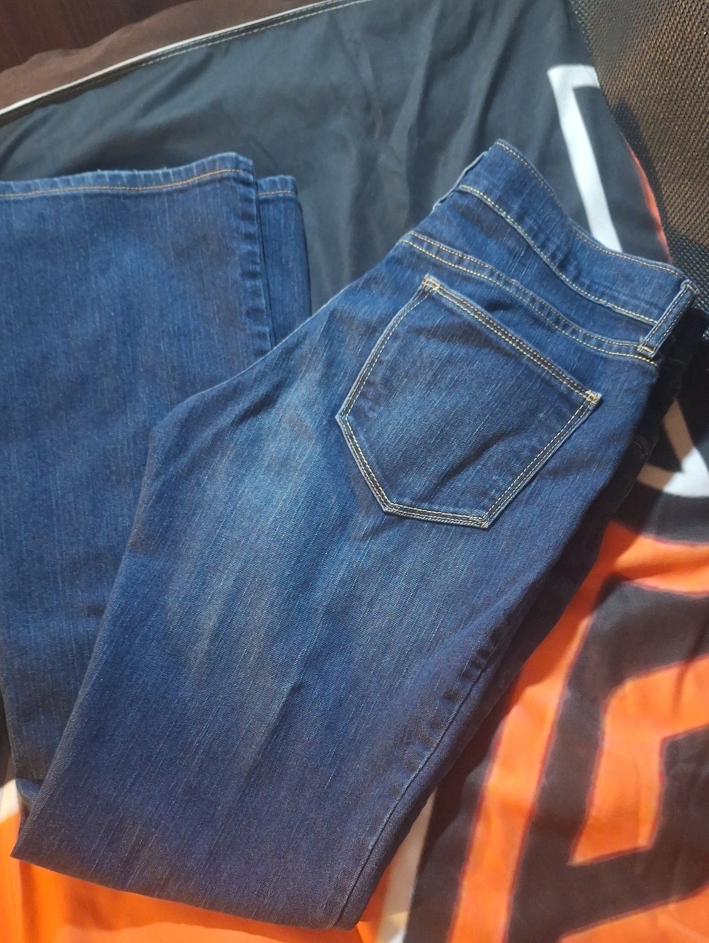 Old Navy Women’s Dark Blue Denim Jeans - Classic Fit